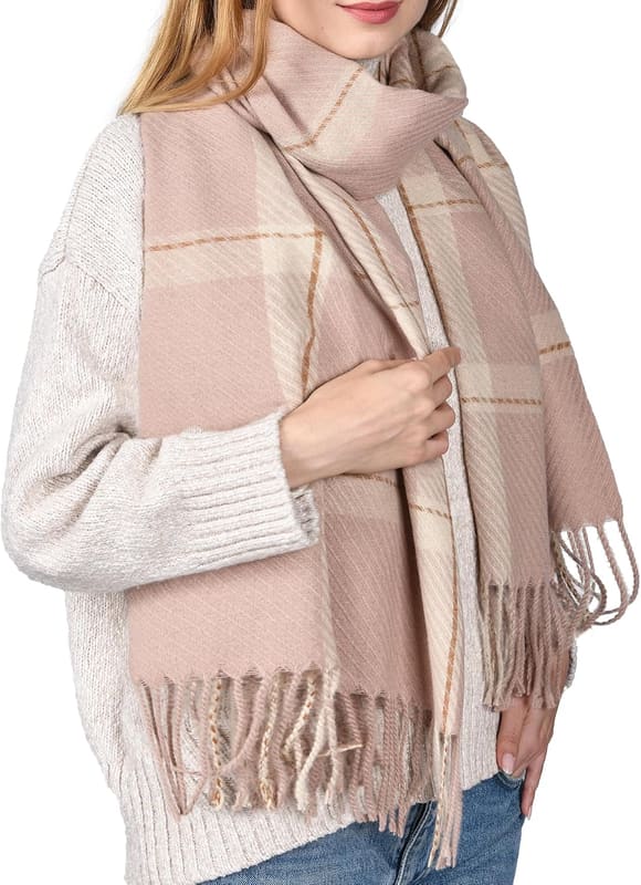 Chunky Plaid shawl wrap in baby pink