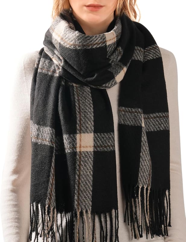 Chunky Plaid shawl wrap in black