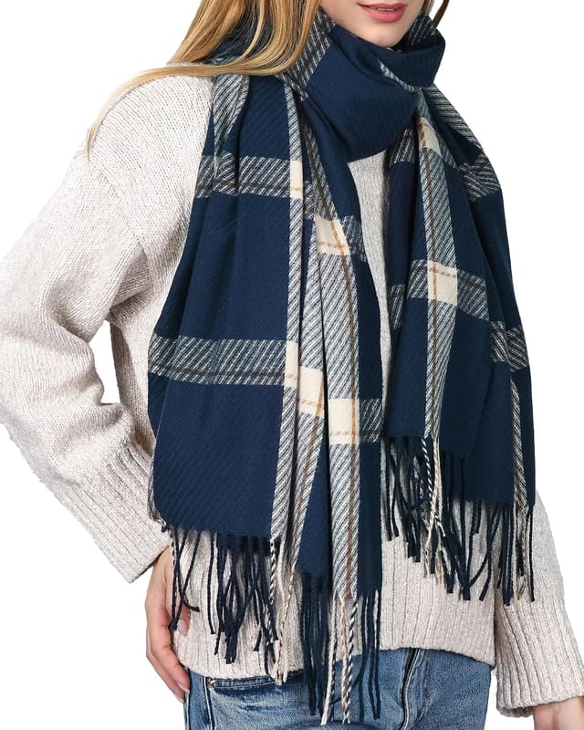 Chunky Plaid shawl wrap in navy blue