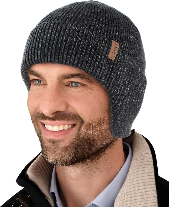 Earflap fleece beanie