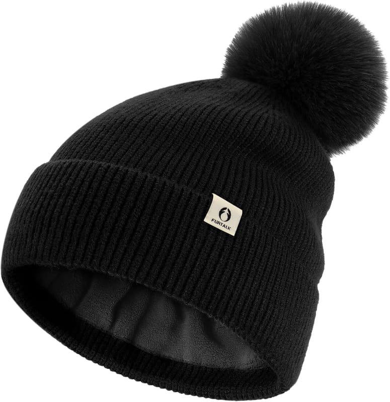 Fleece lined slouchy pom pom beanie