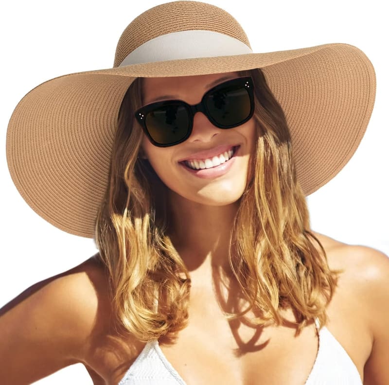 Floppy summer straw hat in khaki with beige band