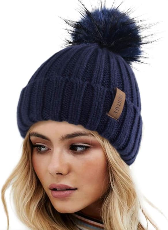 Pom pom knit beanie