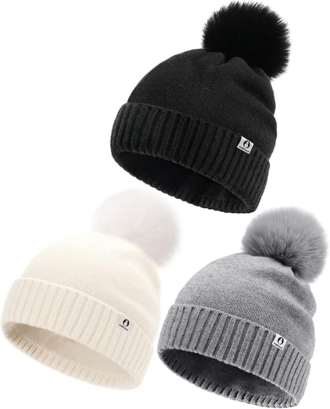 Pom pom newborn beanie
