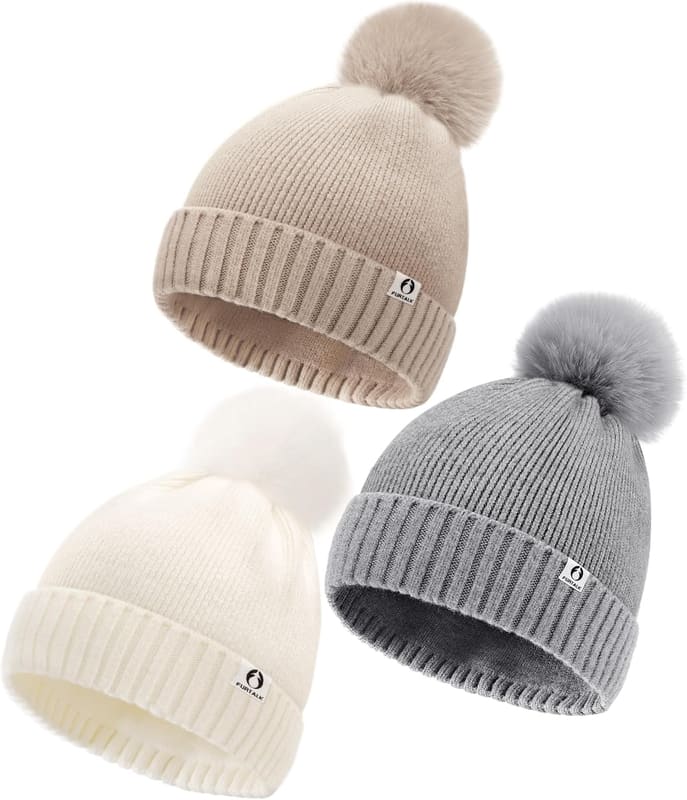 Pom pom newborn beanie