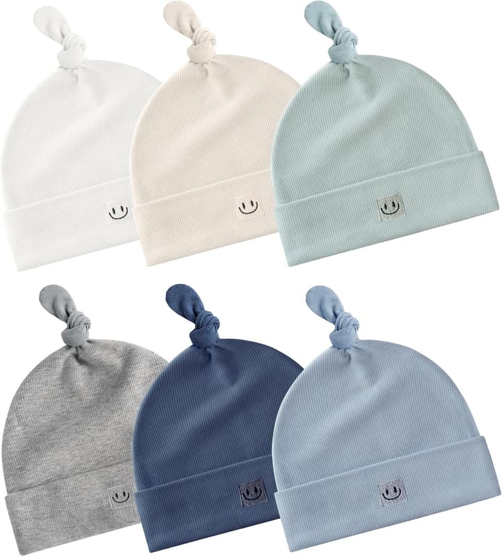 Soft newborn knot beanie