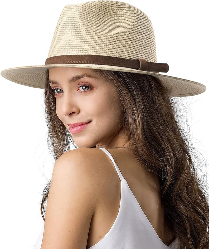 Wide brim straw panama