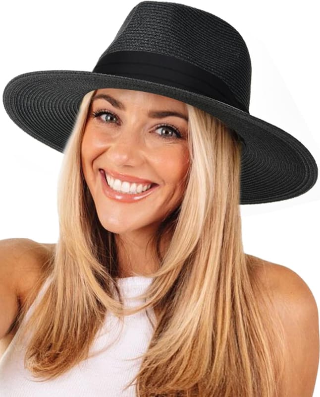 Wide brim straw panama